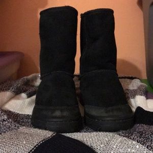 Black UGGs